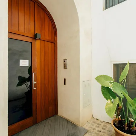 Attic With Terrace- 1bd 1bth- Corral Del Rey Apartment Seville