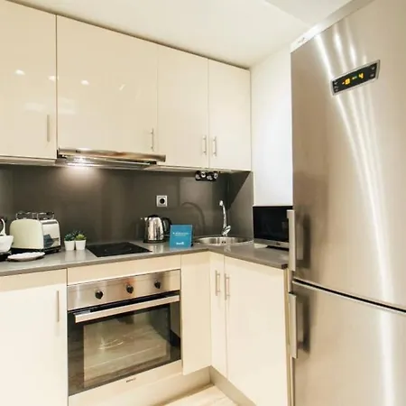 New With Height- 2bd 1bth- Pajaritos * Seville