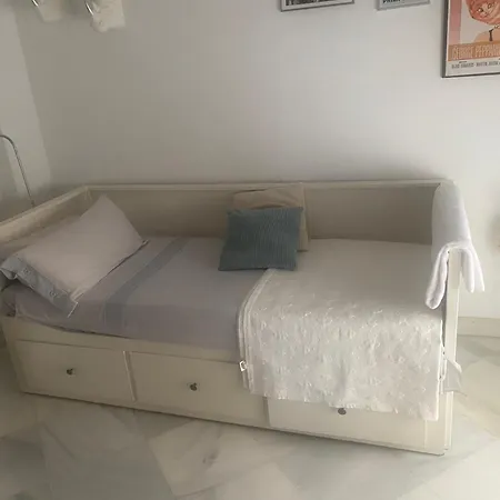 Homestay Habitacion Individual O Doble En Piso Propio