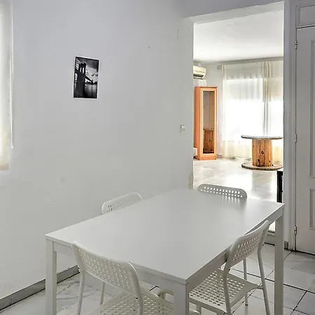 Atico Deluxe Remedios Apartamento Sevilla
