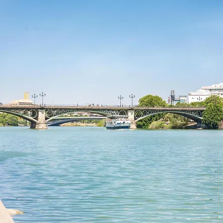 Beautiful In With Wifi Seville