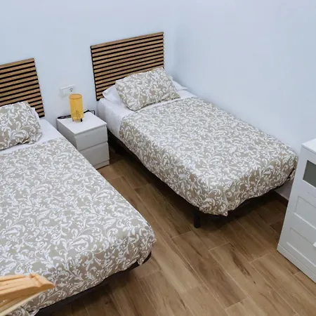 Hostal Triana Riverside