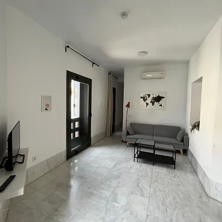 Center Confort 7 * Seville