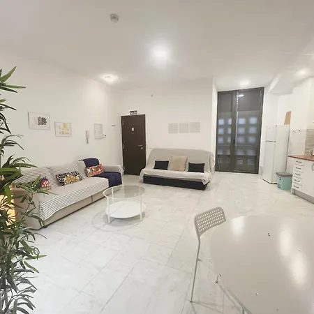 Center Confort 6 Apartamento *