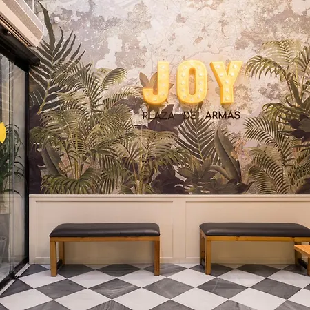 Albergue Joy Plaza De Armas
