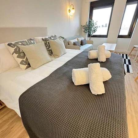 Triana Confort Apartment