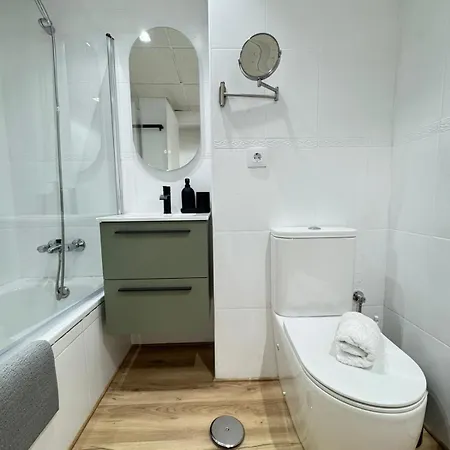 Triana Confort Apartment *