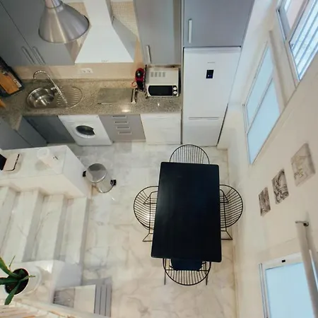 Apartment Cozy Next To The Alameda -2bdrm 1,5 Bath Seville