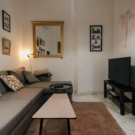 Cozy Next To The Alameda -2bdrm 1,5 Bath *