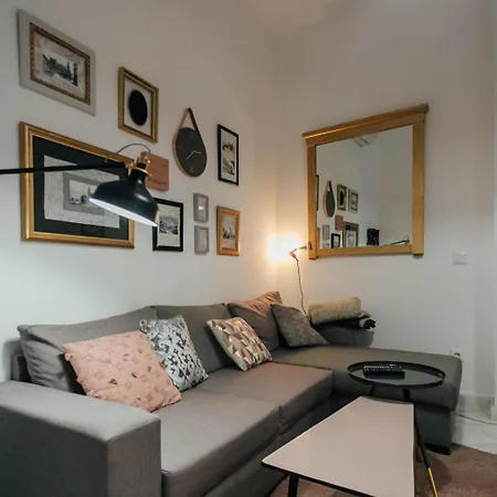 Apartment Cozy Next To The Alameda -2bdrm 1,5 Bath *
