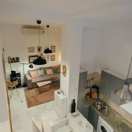 Cozy Next To The Alameda -2bdrm 1,5 Bath * Seville