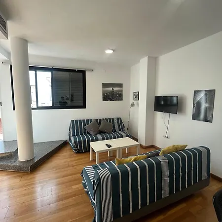 Atico Con Terraza Privada *