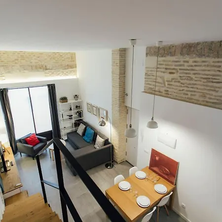 Apartment Amplio De Diseno Precioso De Estilo Sevillano En Pleno Centro *