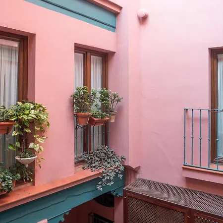Aires De Santa Cruz Apartment Seville
