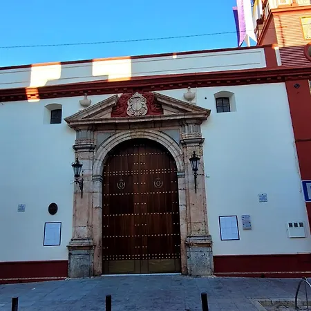 Triana Castilla Rio In Unique Building * Seville
