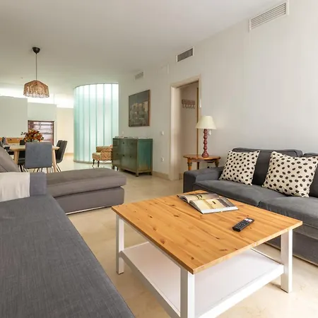 Tentudia Charming With Private Roof-top Or Patio In San Bernardo By Ocityzen Sevilla