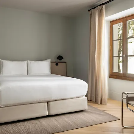Aparthotel Mercer Residences Seville