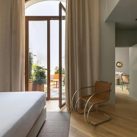 Aparthotel Mercer Residences *
