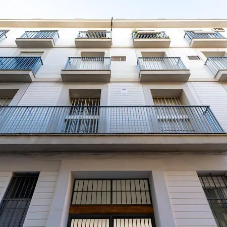 Apartamento Cervantes 17 *