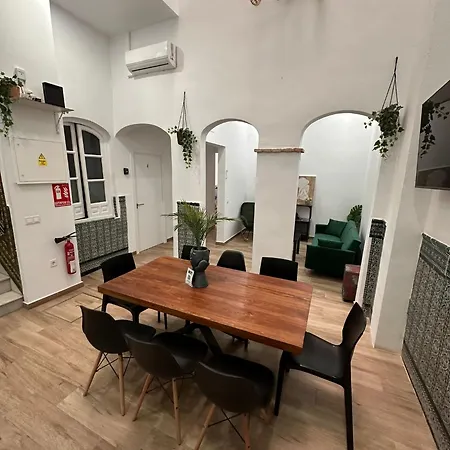 Triana Riverside Holiday home Seville