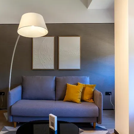 Feelathome Nervion Apartment *