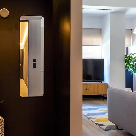 Feelathome Nervion Apartment *