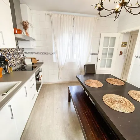 Beautiful In Triana, Sevillarooms Apartment Seville