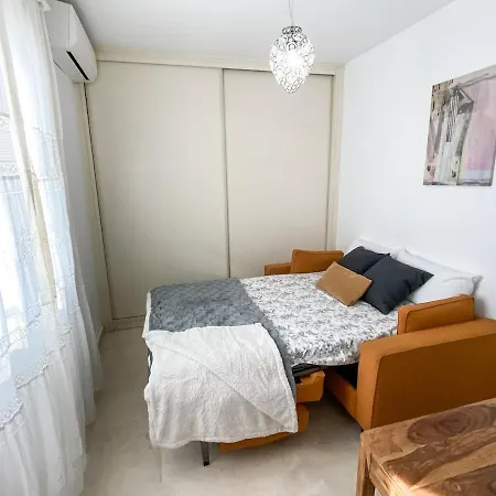 Beautiful In Triana, Sevillarooms Apartment