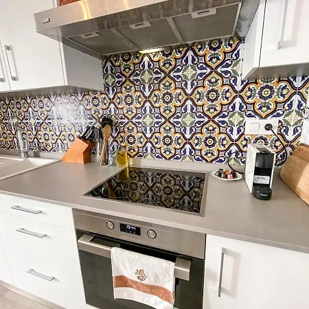 Apartment Beautiful In Triana, Sevillarooms Seville