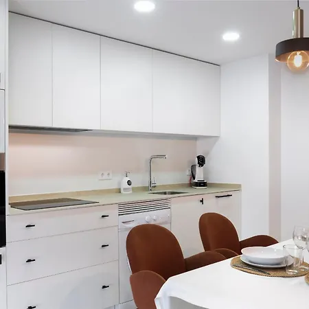 Alohamundi Plaza Nueva Apartment Seville