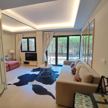 El Alcazar Apartment