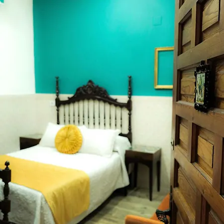 Casa De La Juderia Dona Pilar Homestay *