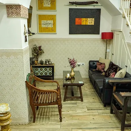 Homestay Casa De La Juderia Dona Pilar