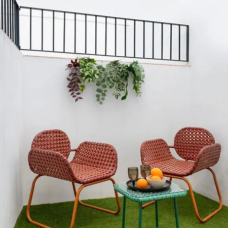 Apartment La Muralla By Alohamundi
