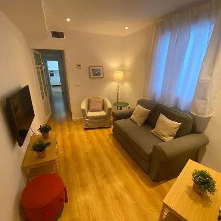 Apartment 2 Bedroom Virgen De Begona Seville