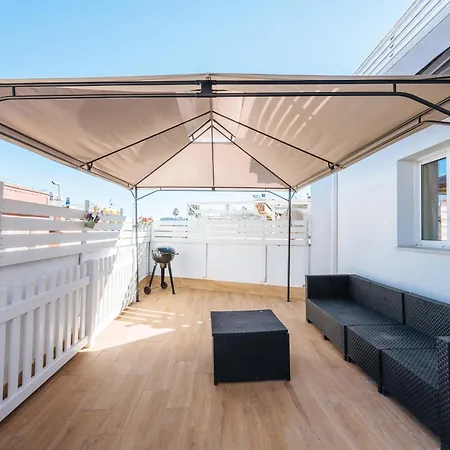 Homeyseville-lovely Duplex At Santa Cruz 10 Pax, Parking Optional *