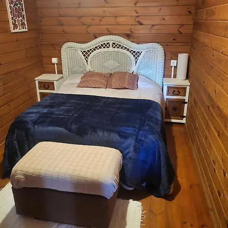 Casa Madera Urbanizacion Socorro Holiday home Seville