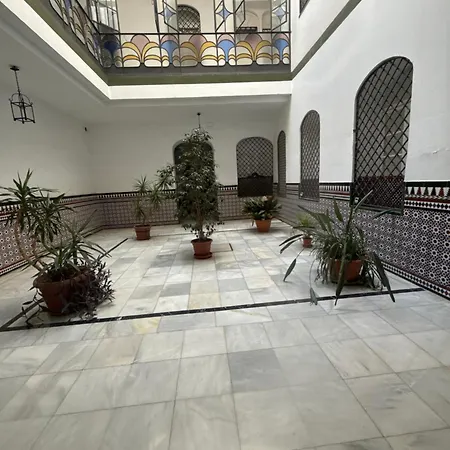 Pikis Center Apartment