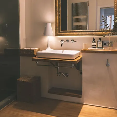 Acogedora Casa Con Piscina En El Centro Historico * 세비야