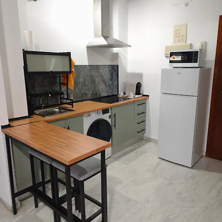 Apartment Fibes Ii Edificio Lux *