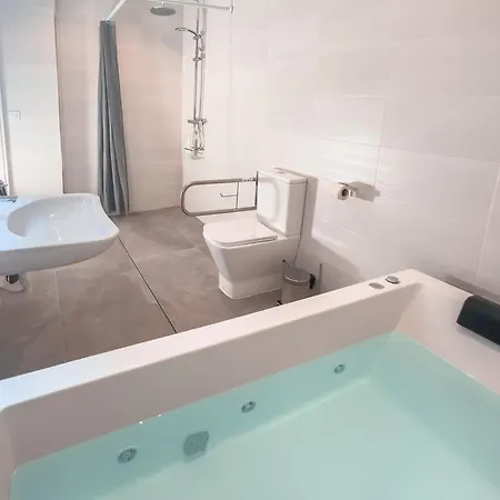 Estudio Con Jacuzzi Privado En Triana Apartment Seville