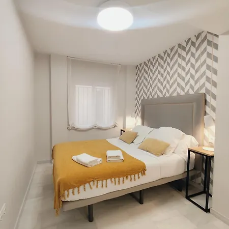 Apartment Yellow Sun Seville