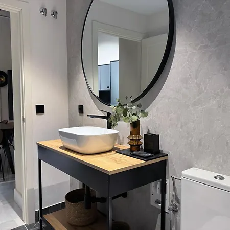 Refinadores Boutique Apartment Seville
