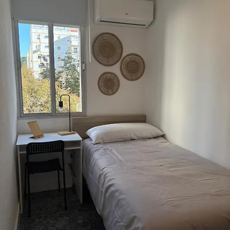 Apartment Kansas 68 *