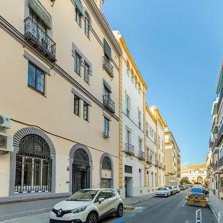 Ohliving Maestranza House Apartment