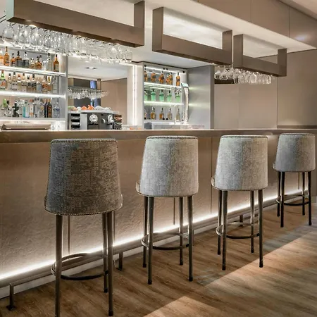 Hotel Ac Ciudad De By Marriott 4*