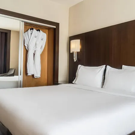 Ac Ciudad De Sevilla By Marriott Hotel 4*