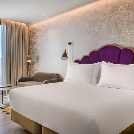 Querencia De Sevilla, Autograph Collection 4*