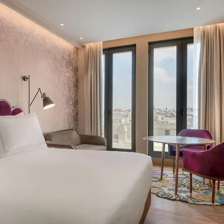 Querencia De Sevilla, Autograph Collection 4*