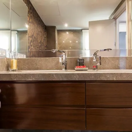 Apartment By Plaza De Espana Overlooking Parque Maria Luisa *